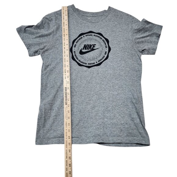 Nike‎ Gray Logo Tee Shirt Mens Size S Short Sleeve Made In Nicaragua - Picture 6 of 7